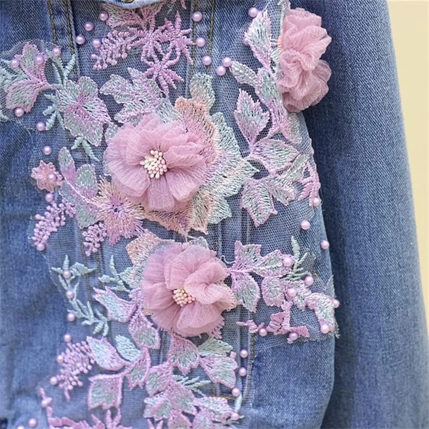 Women's Denim Jackets Embroidery Flower Hole Spring Autumn Short Casual Jean Coats